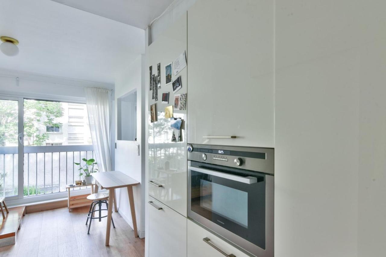 Very Studio Near Belleville Appartement *